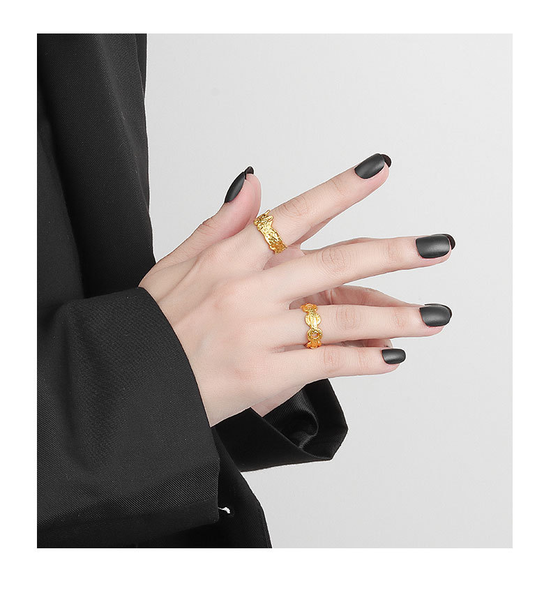 Simple Style Geometric Solid Color Copper Plating Pleated Open Rings 1 Piece display picture 9