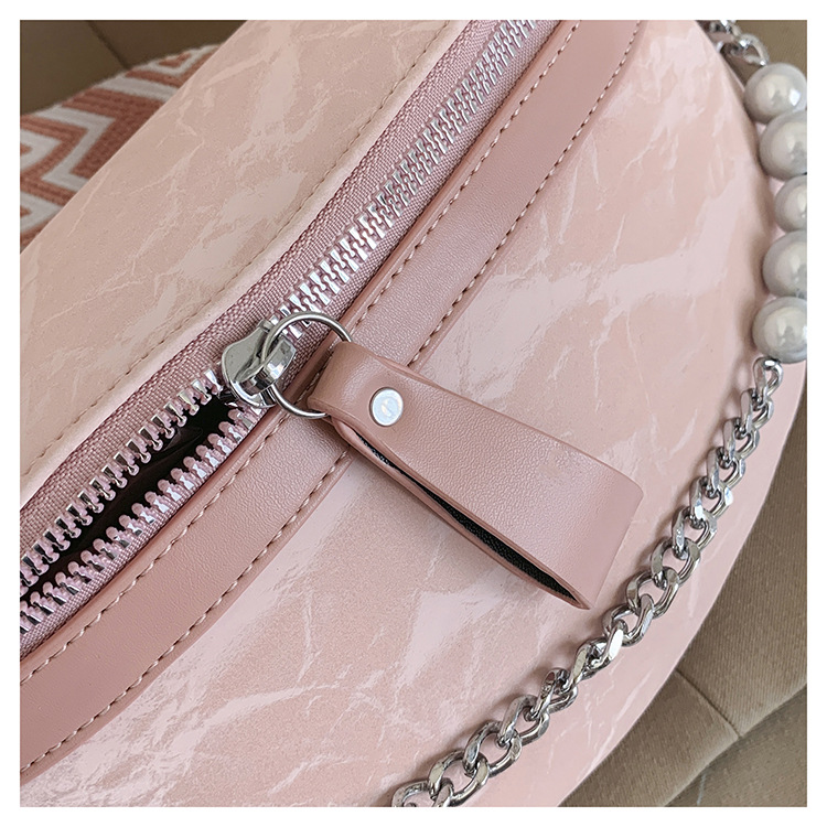 750g Weight Nylon Lining Material Zipper Closure Type Single Shoulder Strap Strap Type Crossbody Bag Bags Type Casual, Holiday Occasion Pu Leather Material Solid Color Pattern All Seasons Season Women's Gender Vintage Style, Streetwear Style Dumpling Shape Shape Medium Size Women's Vintage Style Streetwear Solid Color Pu Leather Waist Bags 26