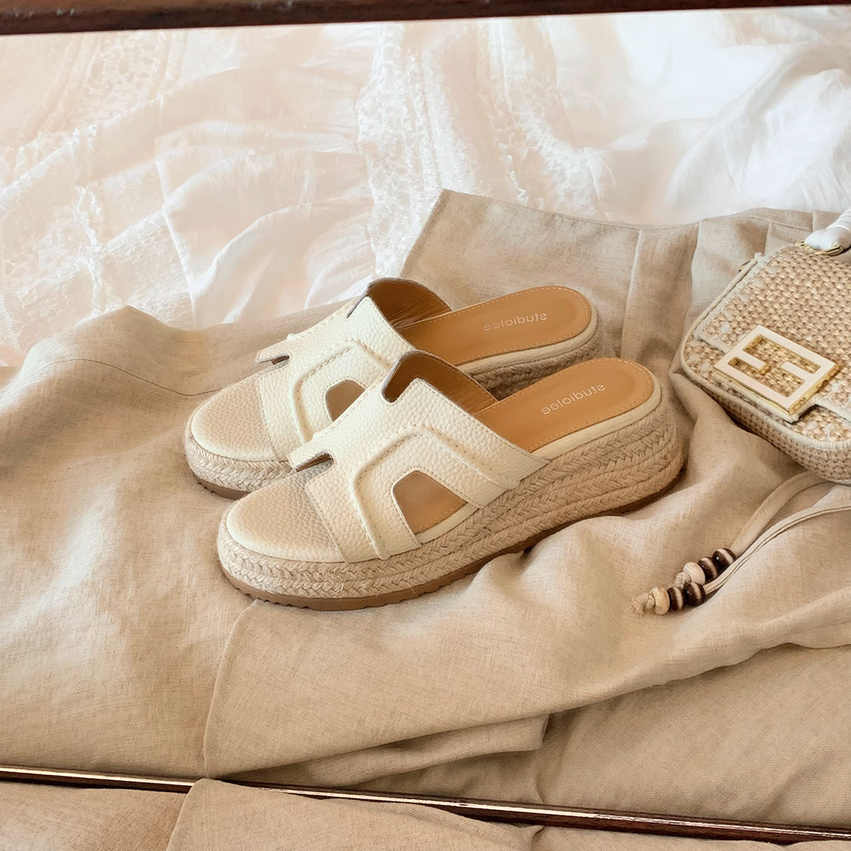 La madre de la uva studiolee aumenta 6cm ~ Luth mismo estilo retro de una palabra pendiente de fondo grueso con sandalias y zapatillas H verano femenino