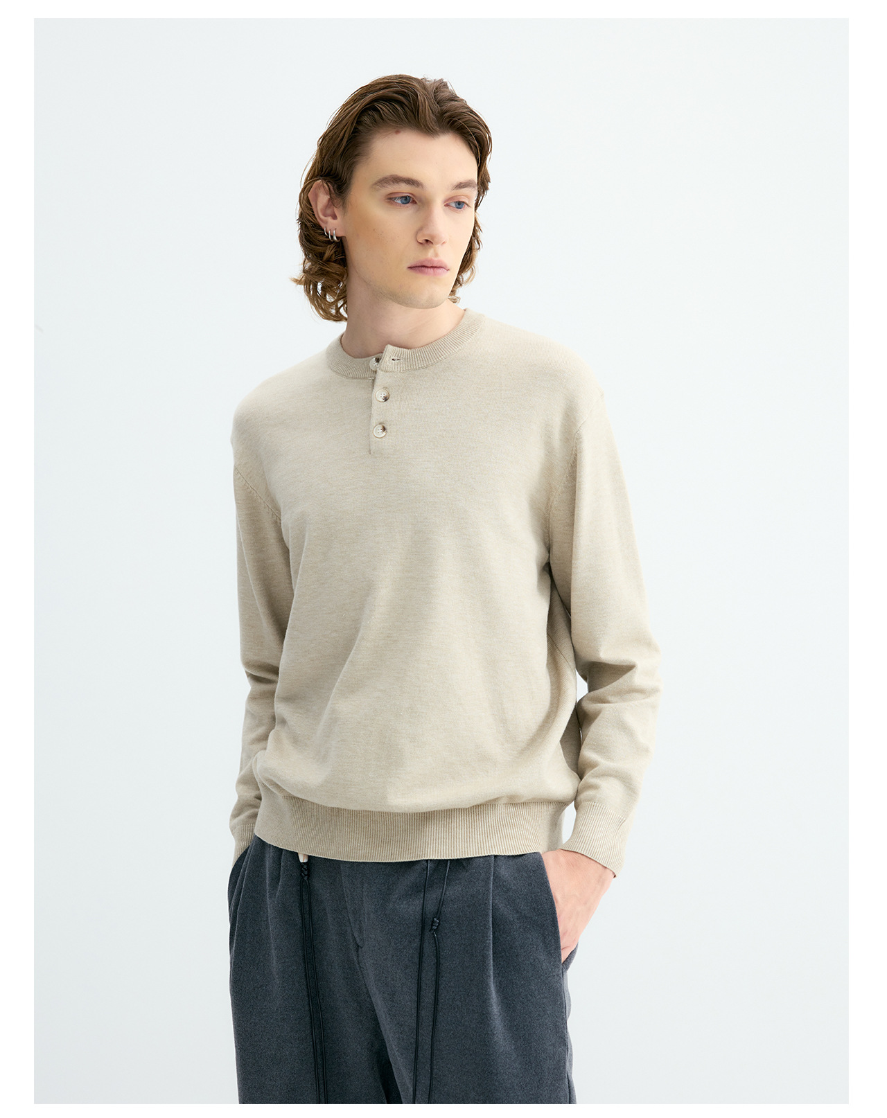 UNF 250g Henley Knit Sweater