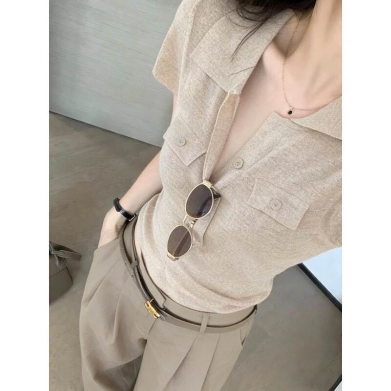 Old Money Style V-Neck Knitted Short-Sleeve T-Shirt for Women, Summer 2026 New Slim-Fit Slimming Polo Shirt with Regular Shoulders