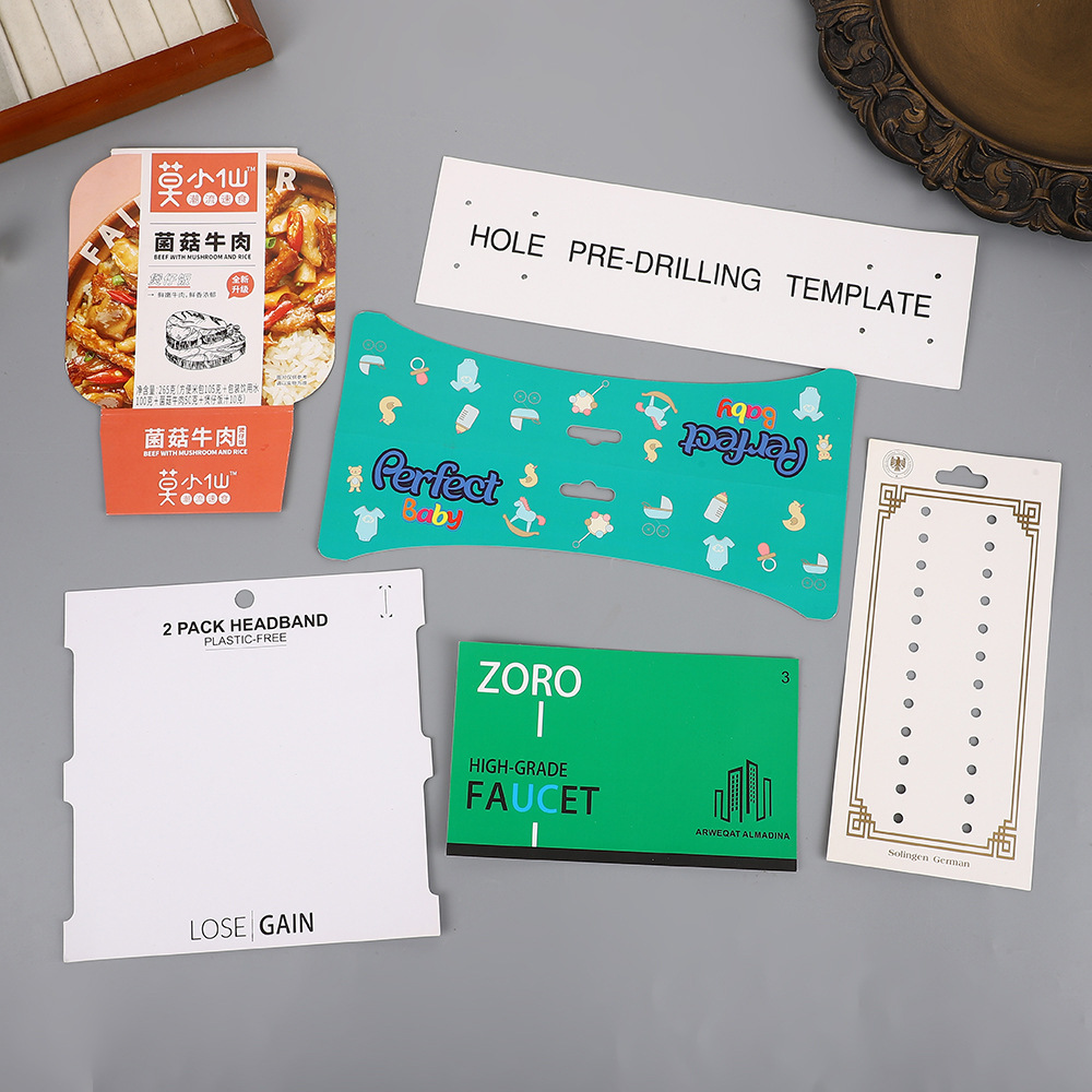 Tarjeta de agujero de avión personalizada tarjeta de espalda de plástico de absorción tarjeta de papel especial tarjeta gruesa tarjeta doblada tarjeta kraft tarjeta de embalaje colgante color