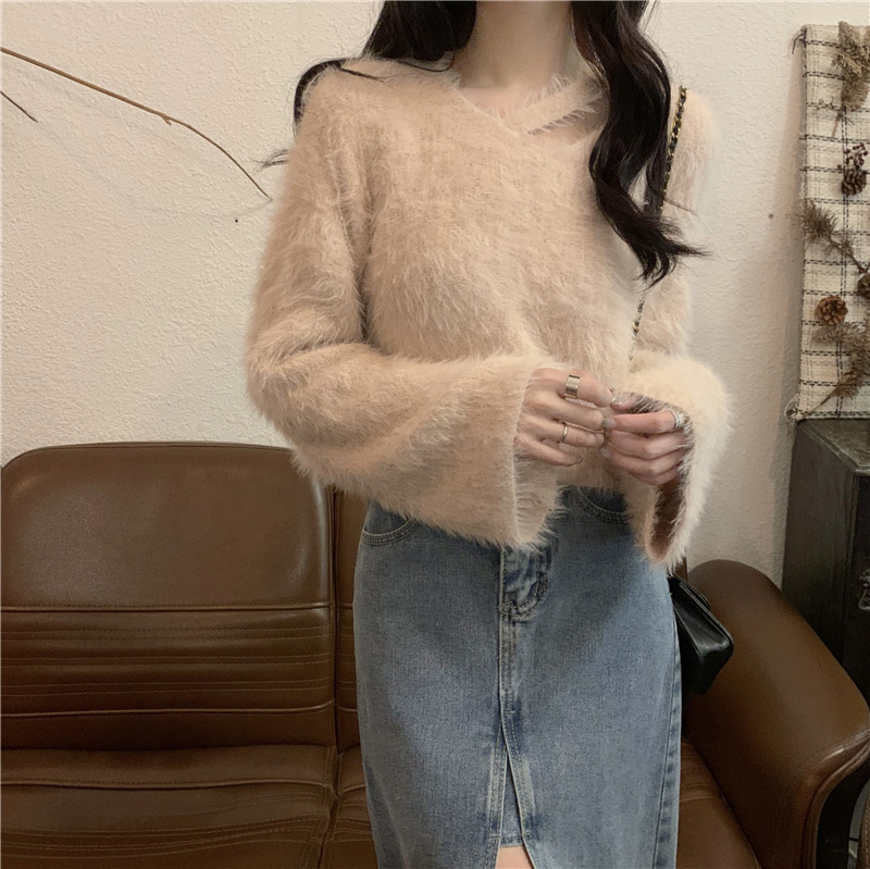露锁骨软糯仿貂绒短款毛衣女秋冬新款高级感别致长袖针织衫上衣女|undefined