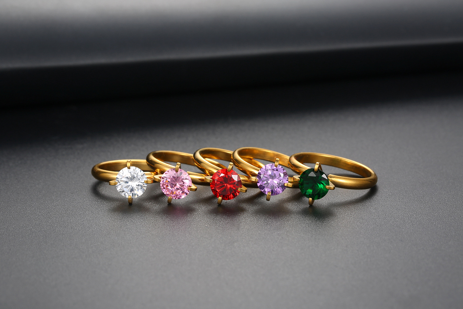 6g Weight Zircon Inlay Material Rings Classification 1 Piece Quantity Wholesale Elegant Solid Color Titanium Steel Inlay Zircon Rings