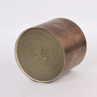 Three-Way Catalytic Converter with Metal Katalizator