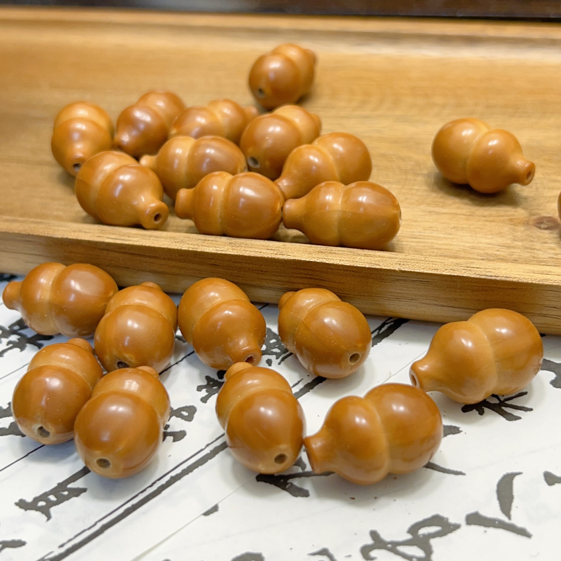 Natural olive core carving small gourd Wenwan accessories bracelet accessories loose beads spacer beads DIY jewelry
