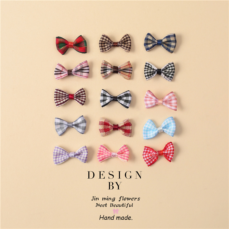 Accessory handmade with bow