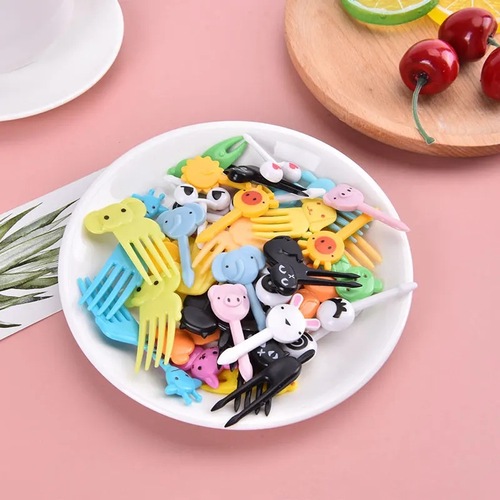 儿童卡通水果叉日式便当签家用甜品签动物款插水果小叉子装饰叉
