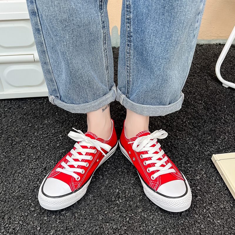 Vielseitige Canvas 2024 Neue Stoff Instagram Casual Trendy Board Ball Schuhe für Männer und Frauen_voghion.com