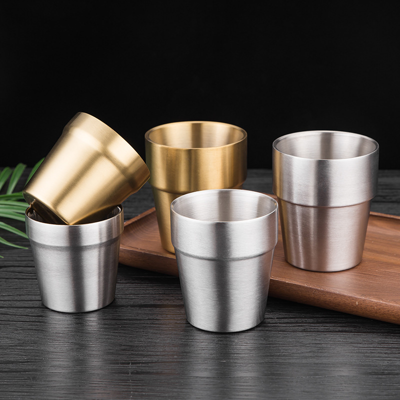 304 de acero inoxidable coreano martillado taza de cerveza de doble capa restaurante taza de té patrón de diamante dorado gárgaras boca recta taza de agua