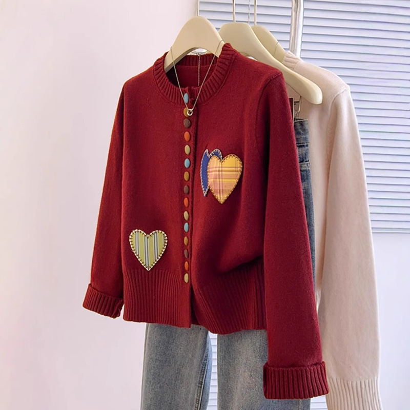 Brand discount super good-looking foreign style color buckle love knitwear thick sweater cardigan 2024 autumn and winter fashionable wear