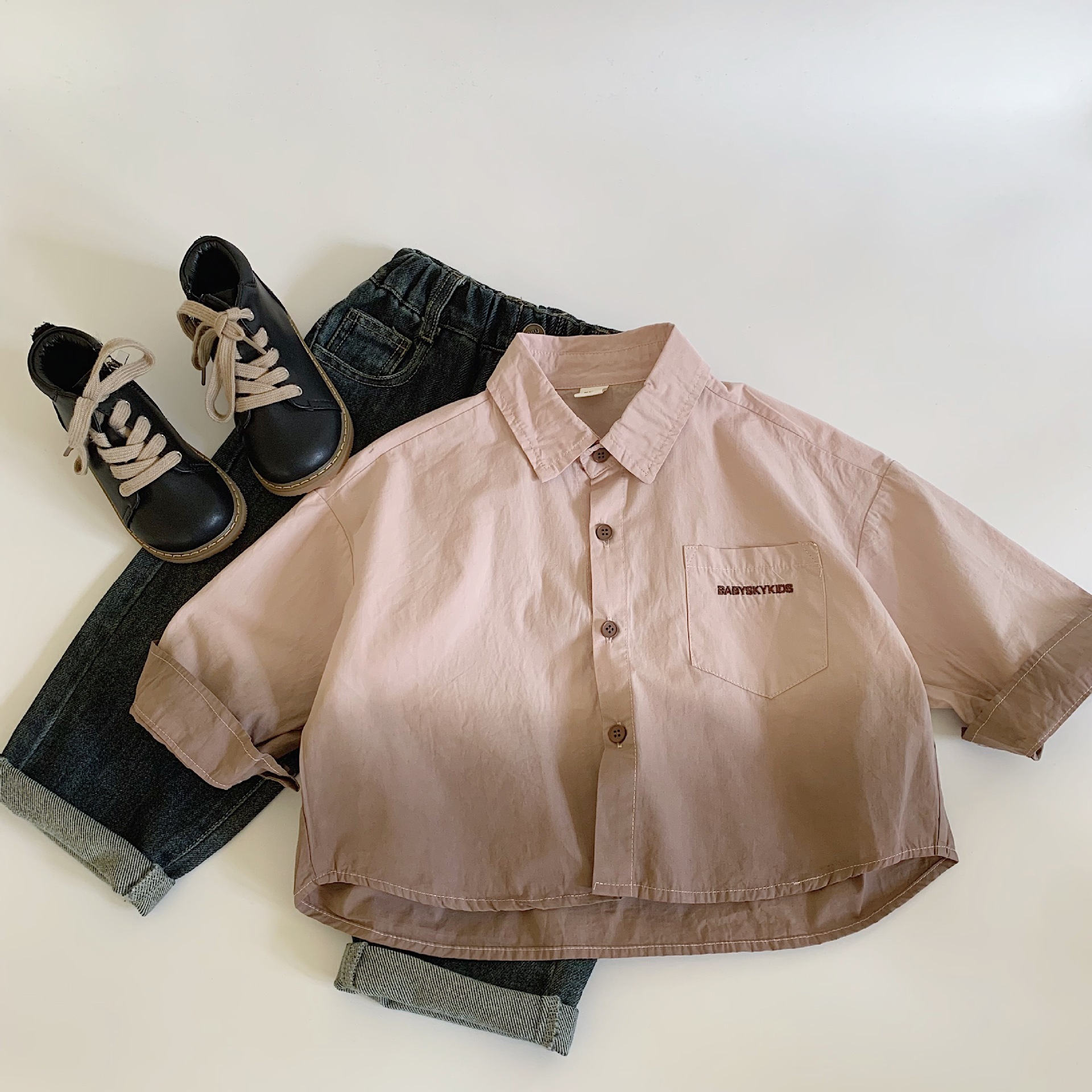 Camisas de niños Mai Bao 2025 primavera nuevos productos de algodón para niños camisas teñidas colgantes de ropa de niños camisas de mangas largas