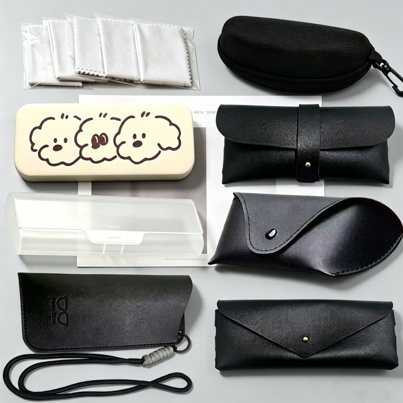Portable eyeglass storage case, wholesale leather eyeglass pouch, sunglasses and prescription glasses soft case with buckle