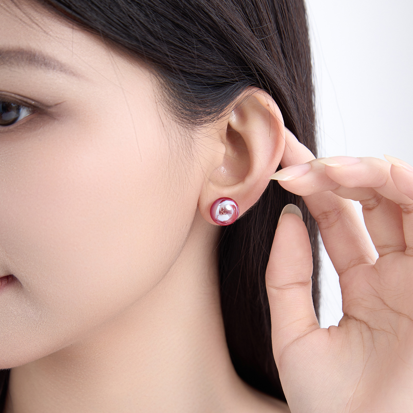 Xuping imitación de perla sirena roja perlas pernos de orejas mujeres temperamento dulce simple estilo coreano aretes geométricos redondos al por mayor