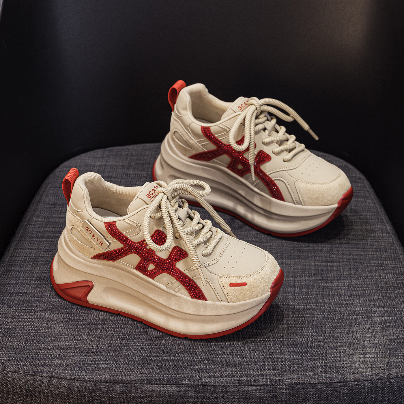 Giày sneaker nữ đế dày lưới mesh thoáng khí mẫu mới thu 2026 — M2916-1 da đỏ, M2916 lưới màu be, M2916-1 da màu vàng, M2916 lưới đỏ chi tiết 17
