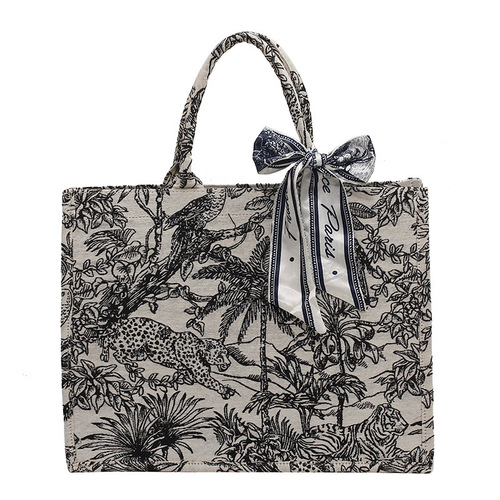 Japanese-style tote bag for women,  new design, niche embroidery cotton linen fabric hand-held tote bag, large capacity commuting canvas single-shoulder bag