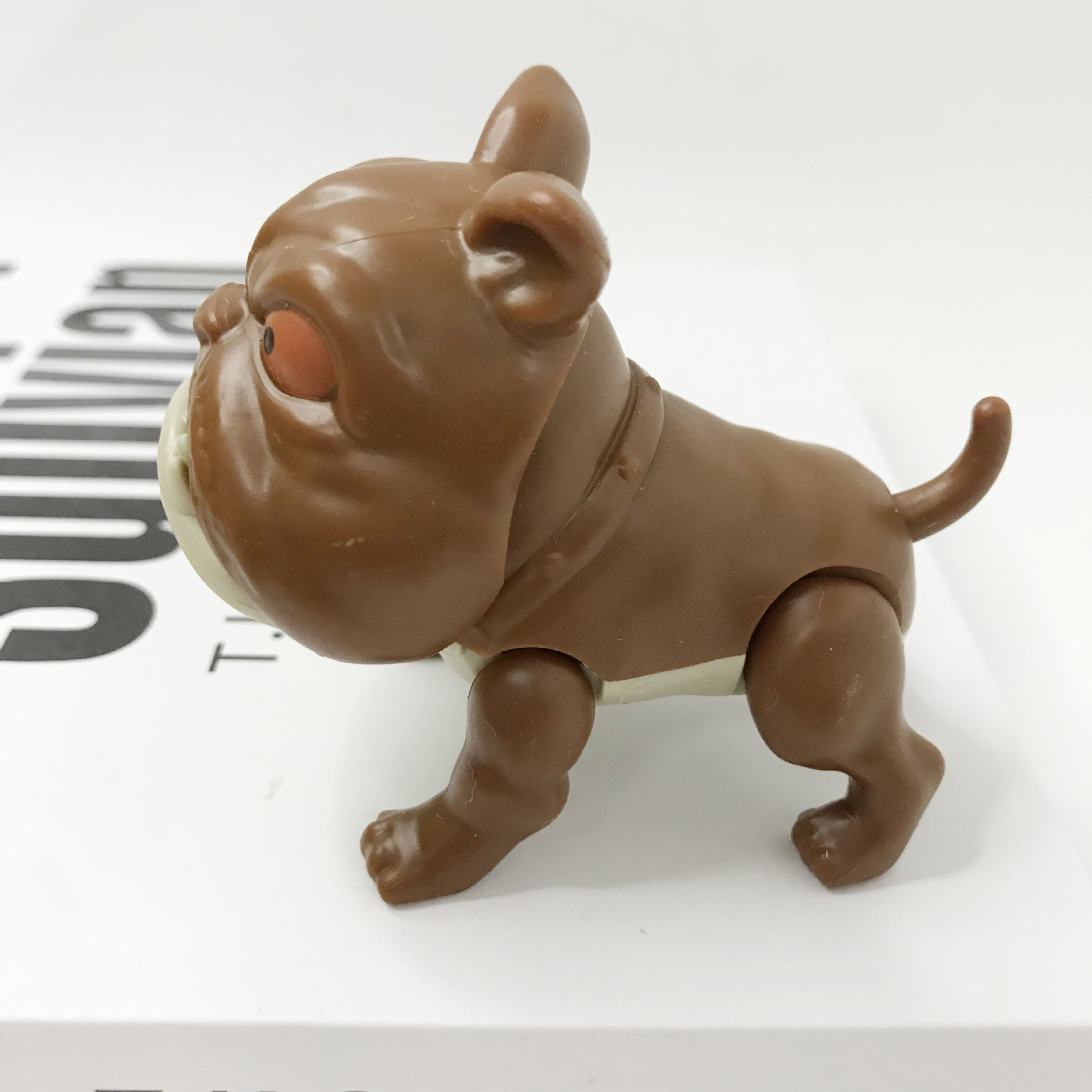 33 유제품 개 다크 다크 브라운