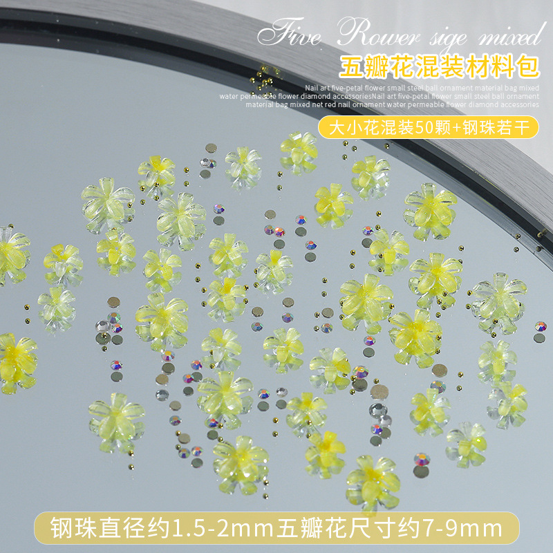 Arte de uñas popular de cinco pétalos flor de la joyería bola de acero mezclado hielo transparente suave rosa pequeña flor Camelia flor decoración de uñas