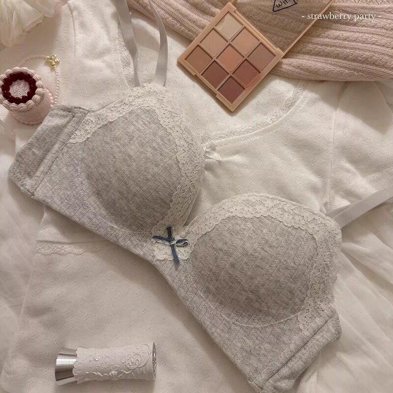 胸が小さい女性向けの甘くて爽やかな花柄の下着、ワイヤーなしのプッシュアップ、副乳を引き締める、快適なレースのシームレスブラ|undefined