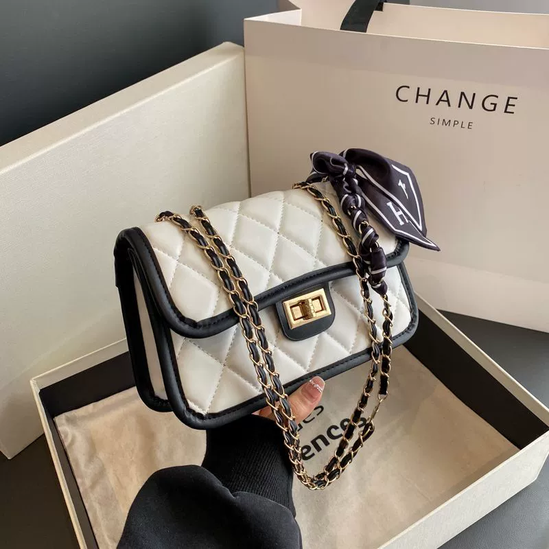 Плечевая сумка‑петля стёганая «ромб», в стиле Chanel, цепочная ручка, 25×8×18 см
