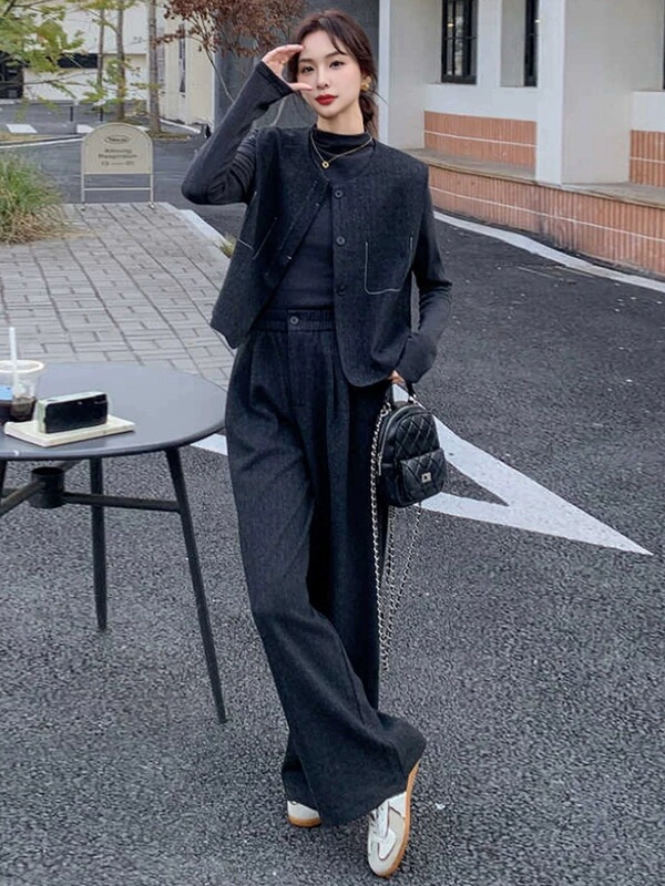 2025超火穿搭一整套女秋洋气灰色马甲上衣内搭打底衫阔腿裤三件套|undefined