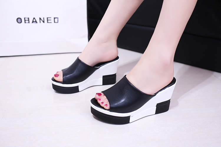 Women's Casual Color Block Round Toe Wedge Slippers display picture 10