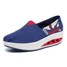 2026跨境外贸大码户外春季女鞋学生帆布鞋布鞋懒人鞋摇摇鞋