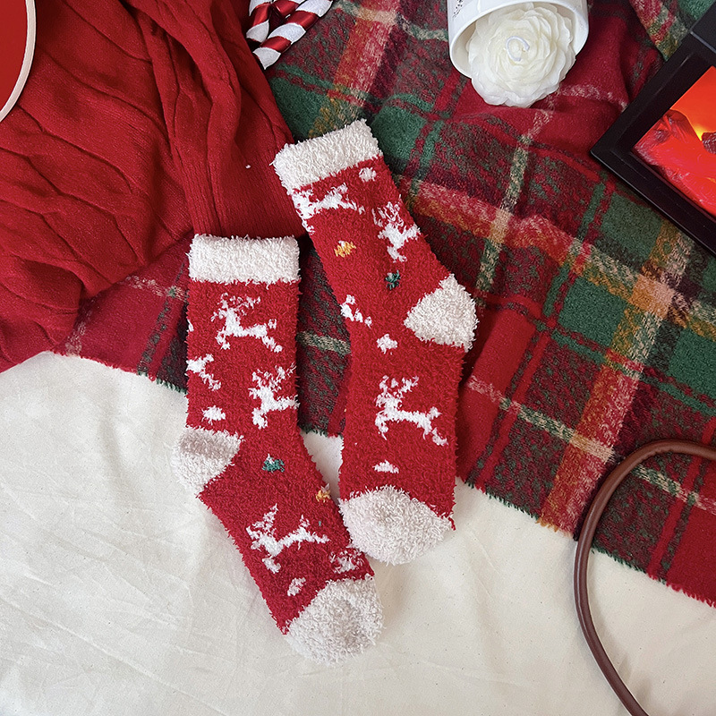 クリスマスの珊瑚の絨毯の靴下の女性の中筒の靴下の秋の冬の保温の月子のベルベットの厚い睡眠の靴下の中筒の靴下|undefined