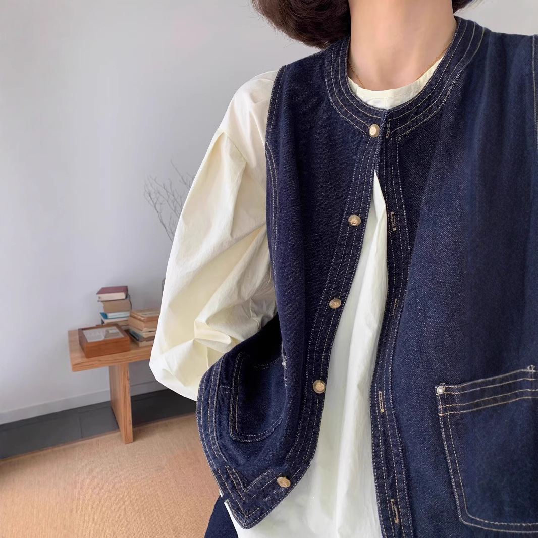 Japanese Style Retro Denim Vest Women's Spring and Summer New Stacked Vest for Small Women's Design Sense Waistcoat