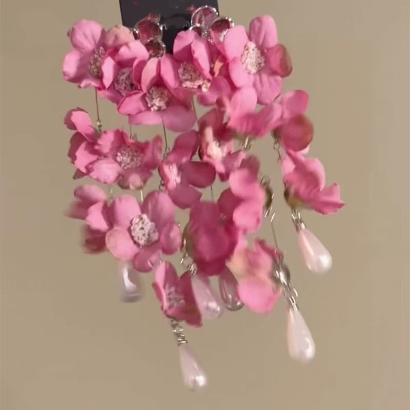 Pendientes de flores de color dopamina Pendientes dulces y frescos de primavera y verano Pendientes pequeños y elegantes de alta gama para mujer