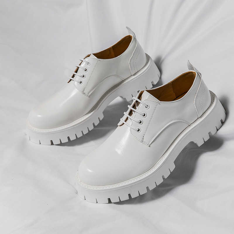 Zapatos de cuero blancos de verano de los hombres de moda retro de bajo-top con cordones zapatos de Punta Grande comercio exterior de fondo grueso punta redonda transpirable zapatos de cuero Casuales