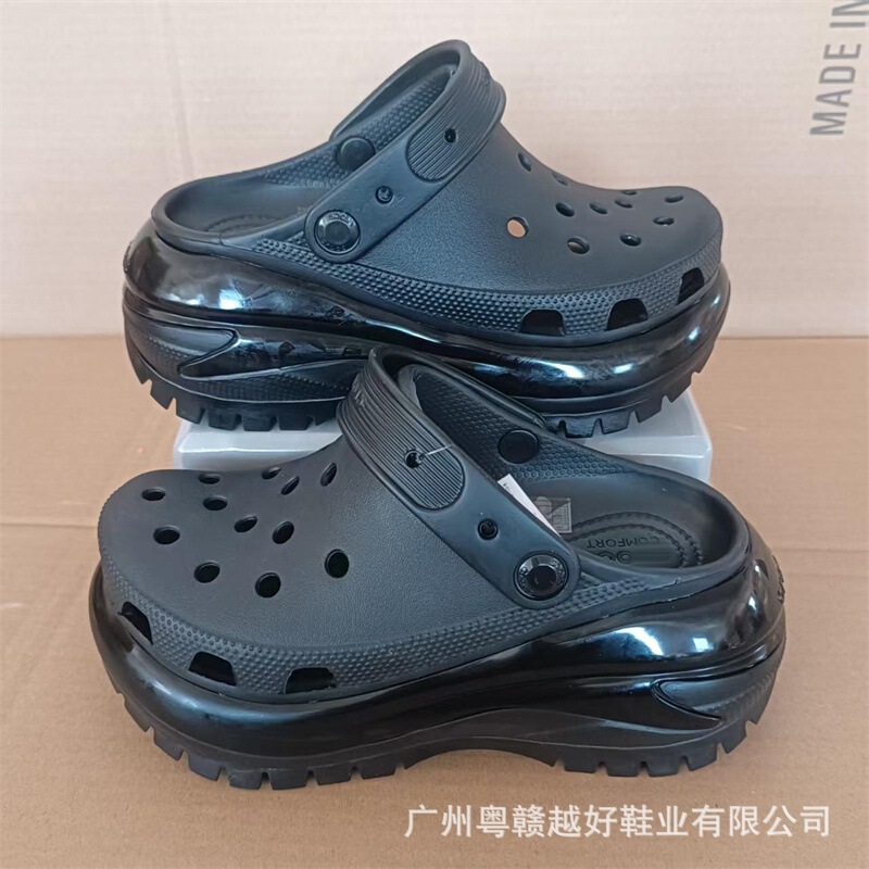 New trend high-heeled thick-soled smooth wheel hole shoes women's increased non-slip beach shoes summer black and white manufacturers wholesale