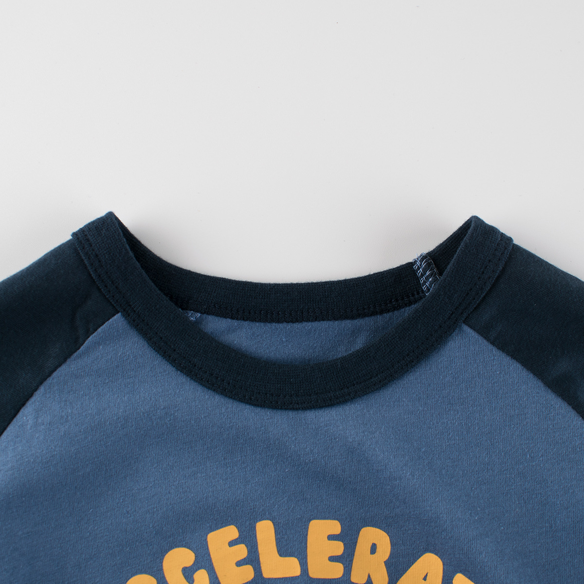 27kids ropa para niños coreanos camiseta de manga corta para niños 2024 verano nuevo estilo ropa para bebés para hombres suministro transfronterizo al por mayor