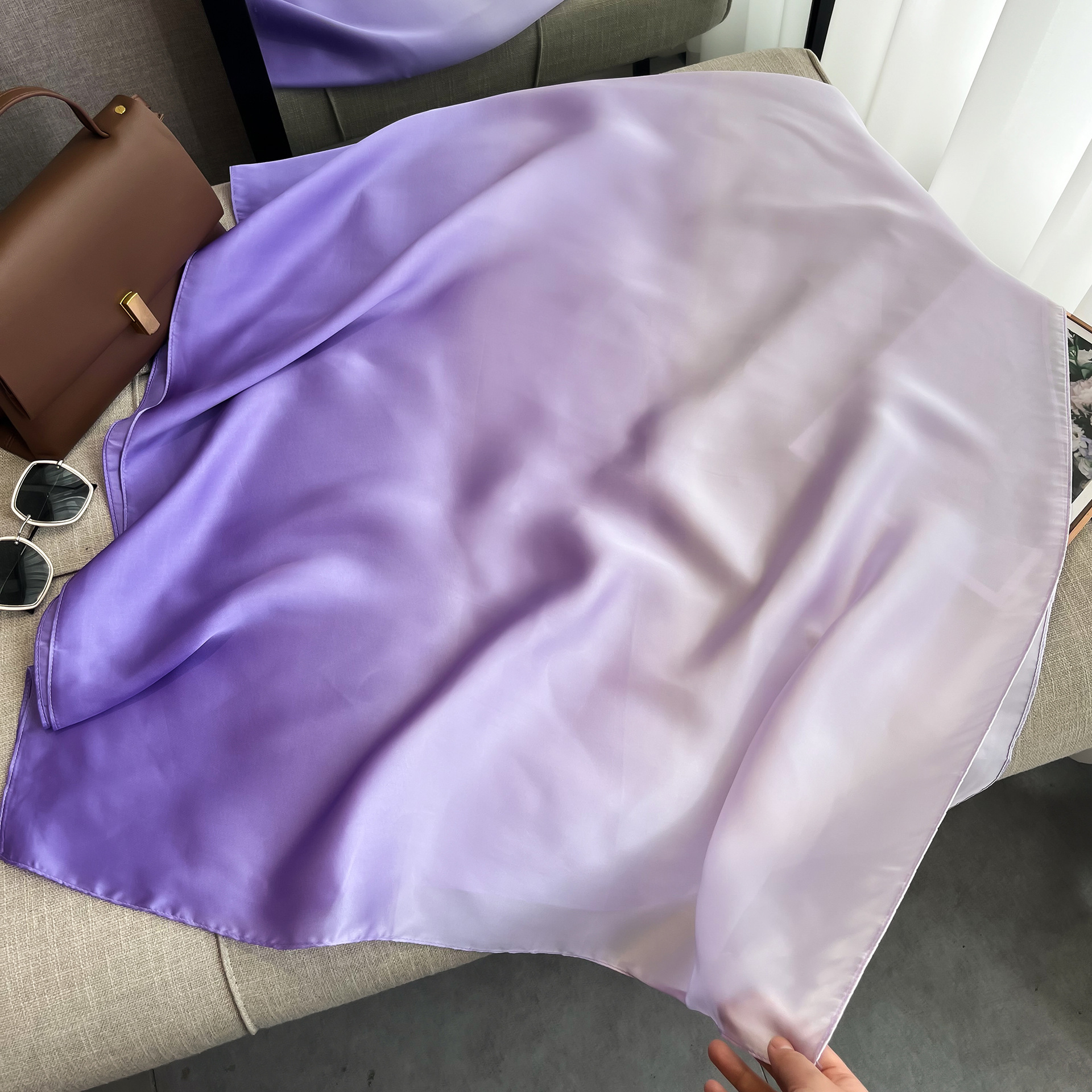 Spring/Summer Simulation Silk Women's Decoration with Shawl Tourism Beach Gradient Thin Long Scarf_voghion.com