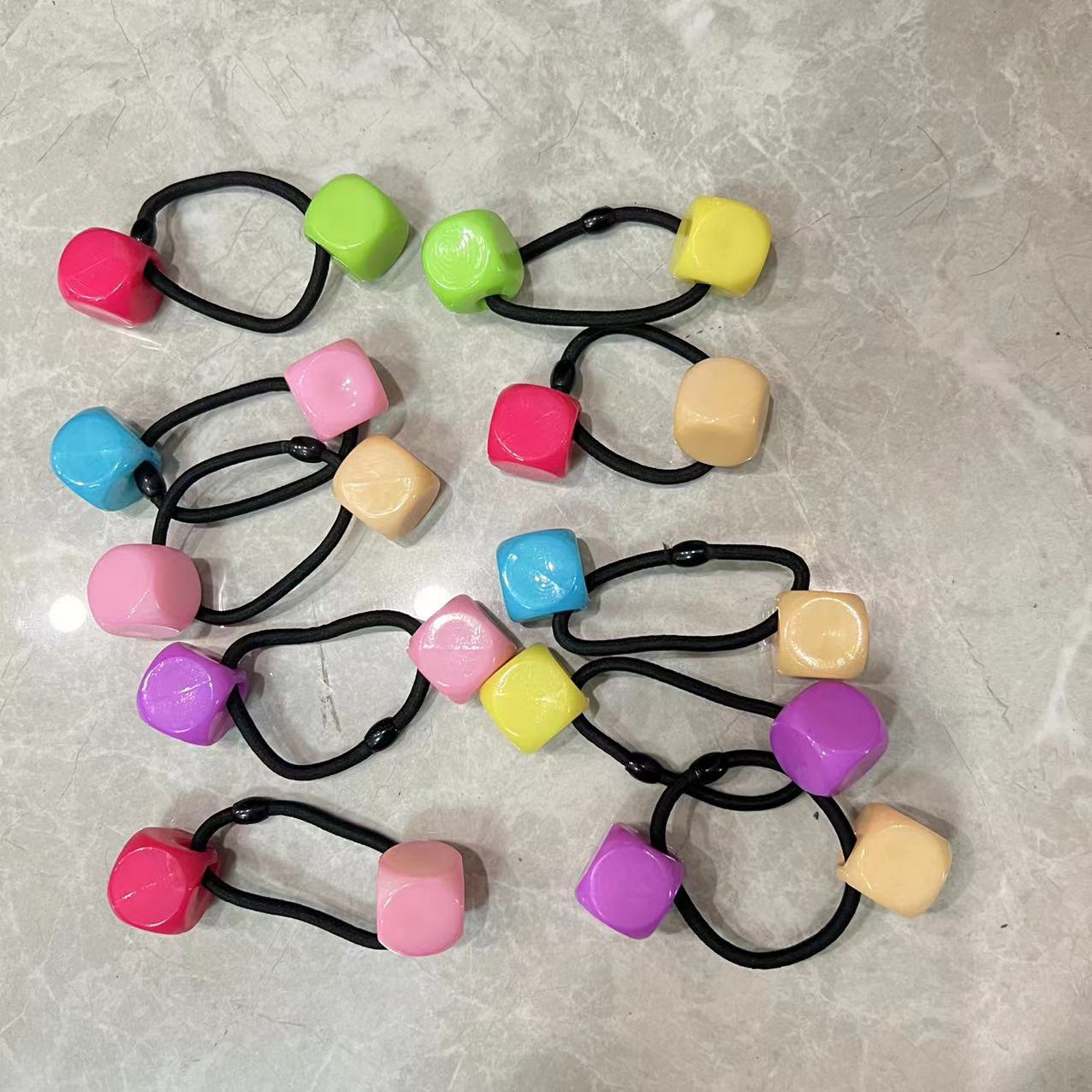 Yiwu venta al por mayor cuerda de pelo de doble cabeza para niños cuerda de pelo negro Yiwu agente de compra