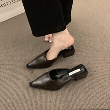 奈派~复古包头半拖鞋女外穿懒人一脚蹬尖头穆勒鞋粗跟半托单鞋女
