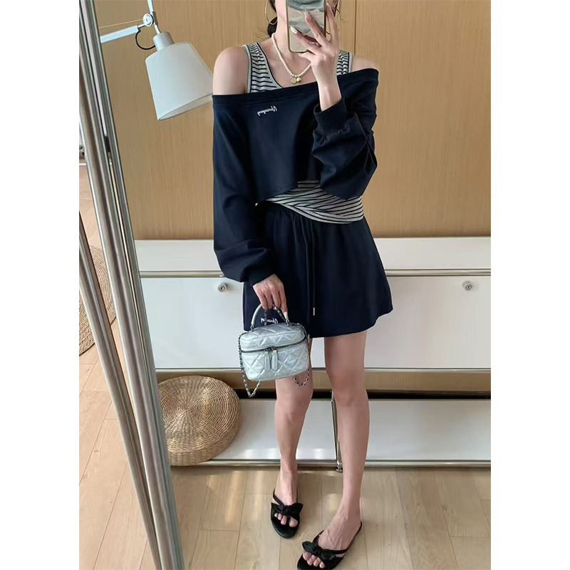 十三行2025早秋新款美式辣妹一字肩短款卫衣女条纹百搭上衣潮|undefined