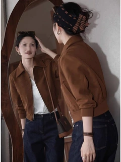 秋季时尚洋气时髦高级感冷淡系独特超好看复古小香风咖色短款外套