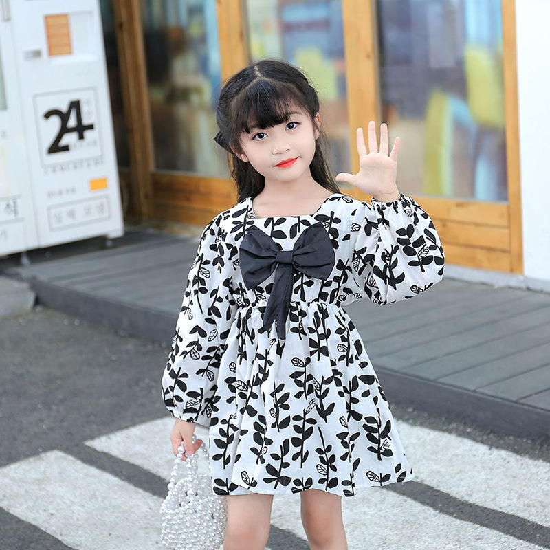 Princesa de la muchacha vestido verano 2023 nuevos niños rojos en línea estilo del océano bebé arco falda