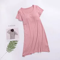 Женская ночная рубашка с подушечками для груди, весенне-летняя однотонная повседневная пижама, домашняя одежда, свободная и удобная, можно носить на улице летом.