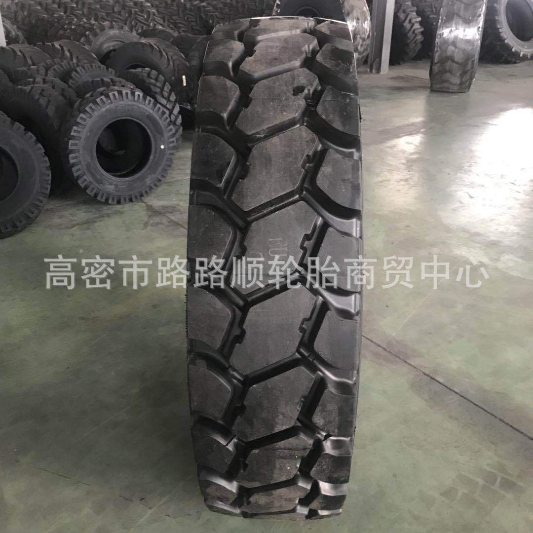 供应华鲁工程轮胎14.00R24 25宽体自卸车轮胎 1400R24/25