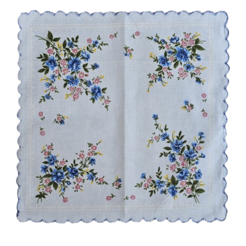 Pure Cotton Printed Handkerchief, Retro Floral Handkerchief with Wavy Edges, Old-Fashioned Floral Portable Small Square Towel, Wedding Souvenir