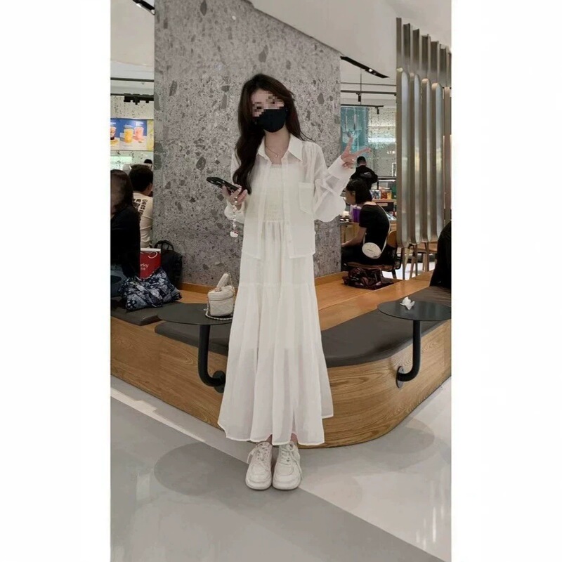 European Fashion Casual Suit for Women, New Summer Style, Lazy Style Vacation Sun Protection Shirt and Suspender Dress Two-Piece Set