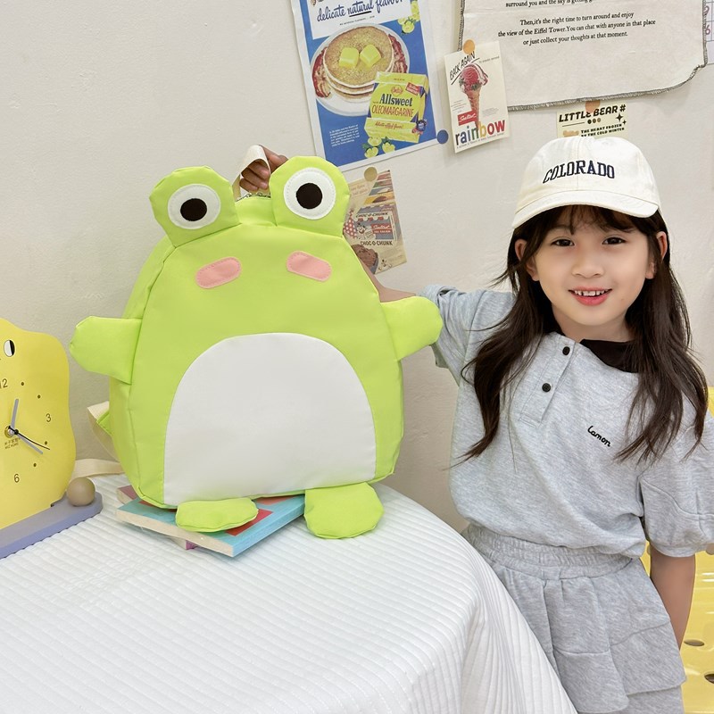 2025 nuevo bolso infantil de color de contraste cariñoso caricatura mochila de estudiantes de primaria linda forma de rana mochila para niños y niñas