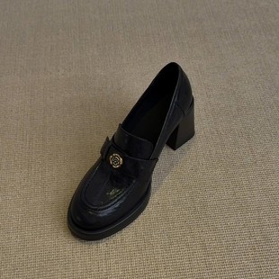 �ǳ�Feichi ���䲻�^�r~5-7cm�o����/ɽ�軨����ЬŮ�ָ߸���Ь