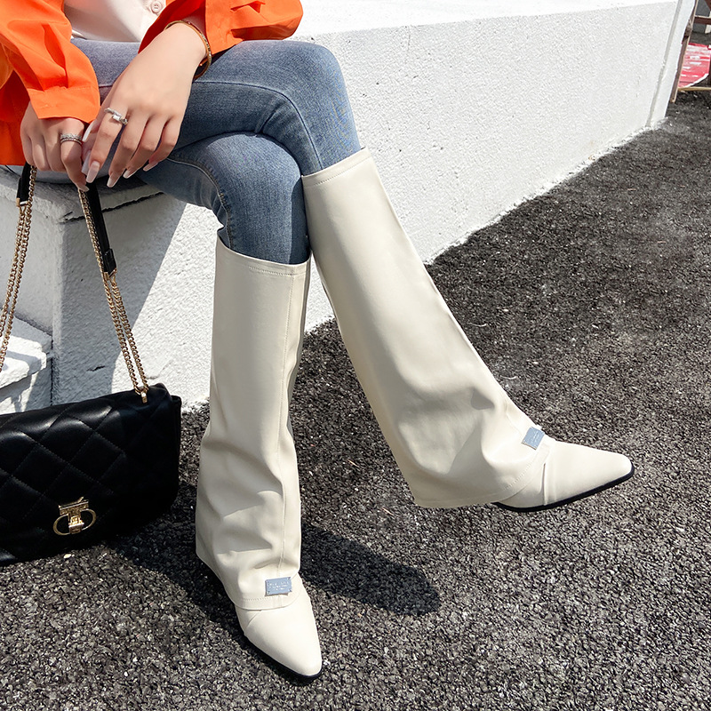 Boot nữ cổ cao mũi nhọn gót dày phong cách phương Tây — Lớp lót nhung đen