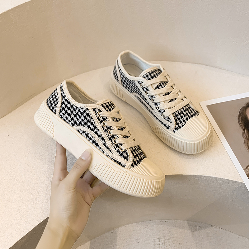 Zapatos de lona para mujeres, primavera y otoño de 2025, nuevos zapatos de moda coreanos, zapatos deportivos casuales, casuales, zapatos individuales para mujeres