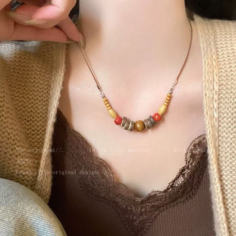 美拉德爱心吊坠项链女复古长款串珠毛衣链民族风百搭锁骨链配饰潮|undefined
