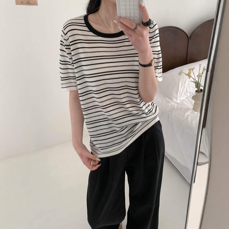 Round Neck Loose Striped Short-Sleeved Knit Shirt Women's T-Shirt Summer Thin Tencel Top Casual Versatile Commute Wear Round Neck Loose Striped Short-Sleeved Knit Shirt Women's T-Shirt Summer Thin Tencel Top Casual Versatile Commute Wear