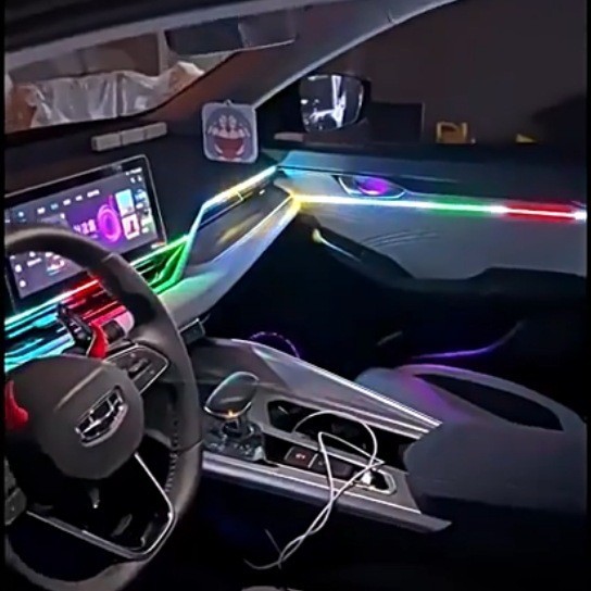 Automóvil todo el vehículo escondido luz de atmósfera universal sin cable roto APP de doble control de luz de atmósfera interior colorida luz decorativa LED